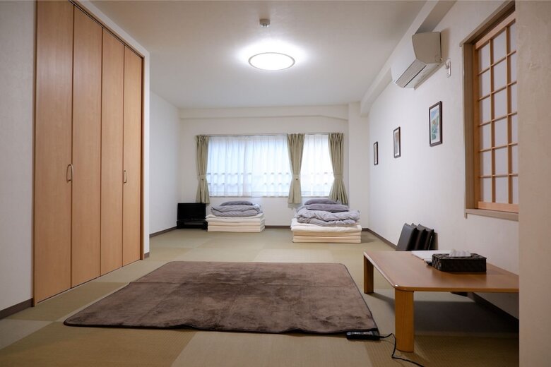 Apartamentos Ryota's Room