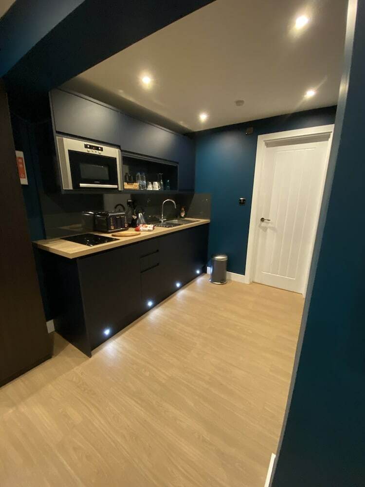 Aparthotel Sky City Apartments