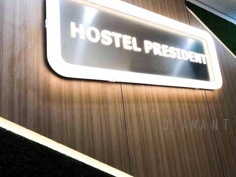 Hostal Hostel President