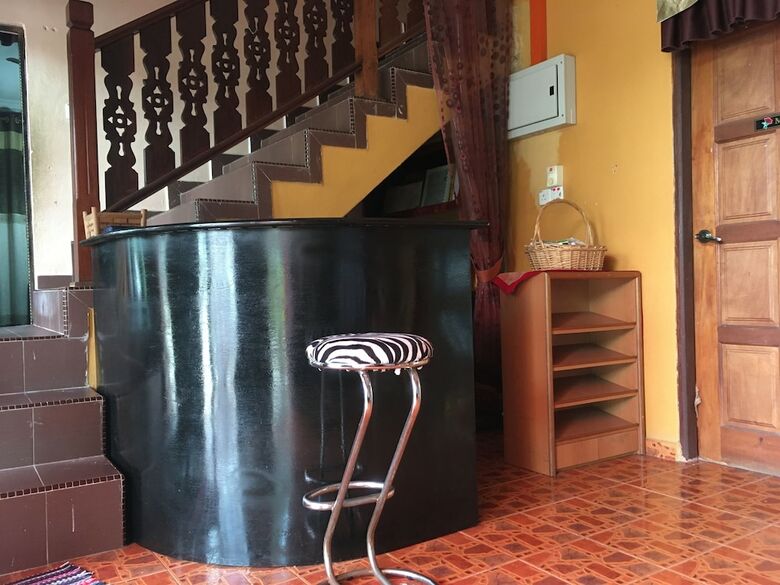 Hotel Oyo 89653 Anisaa Inn