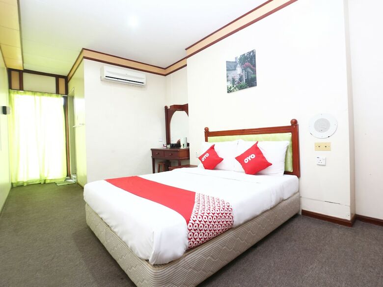 Oyo 89489 Al Ansar Hotel