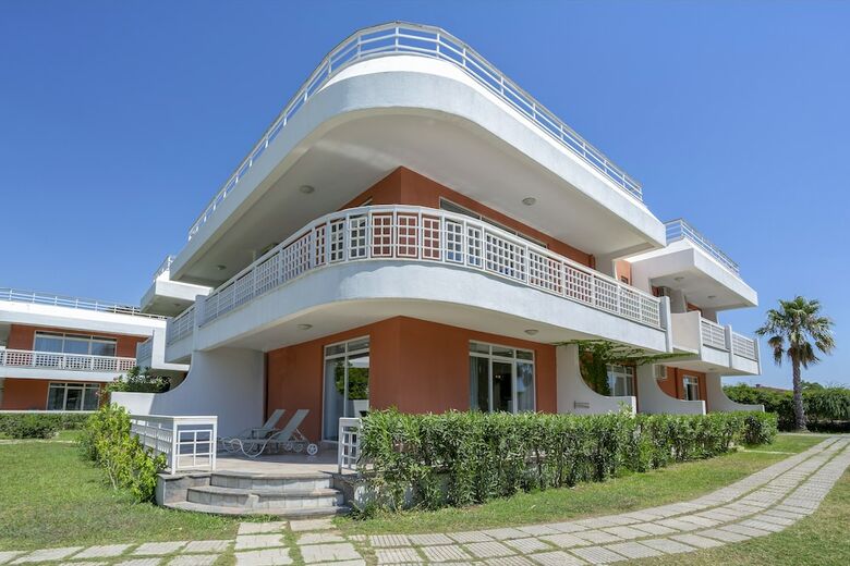 Hotel Simena Holiday Village