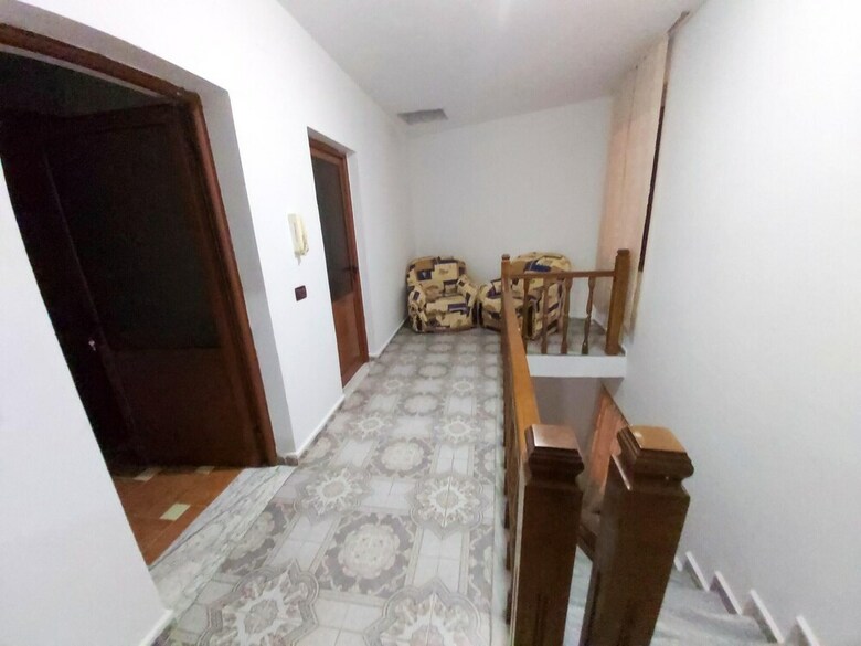 House With 2 Bedrooms In Berat, With Wifi