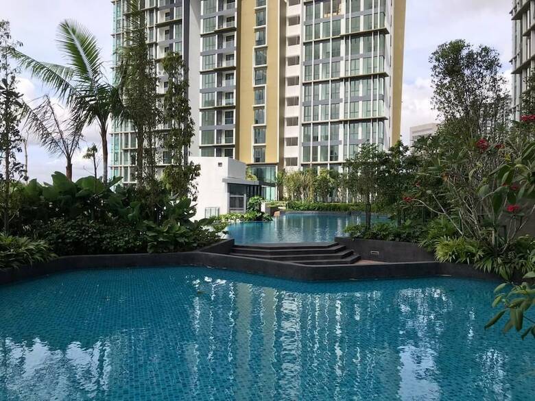 Apartamentos Alia Premier Medini By Subhome