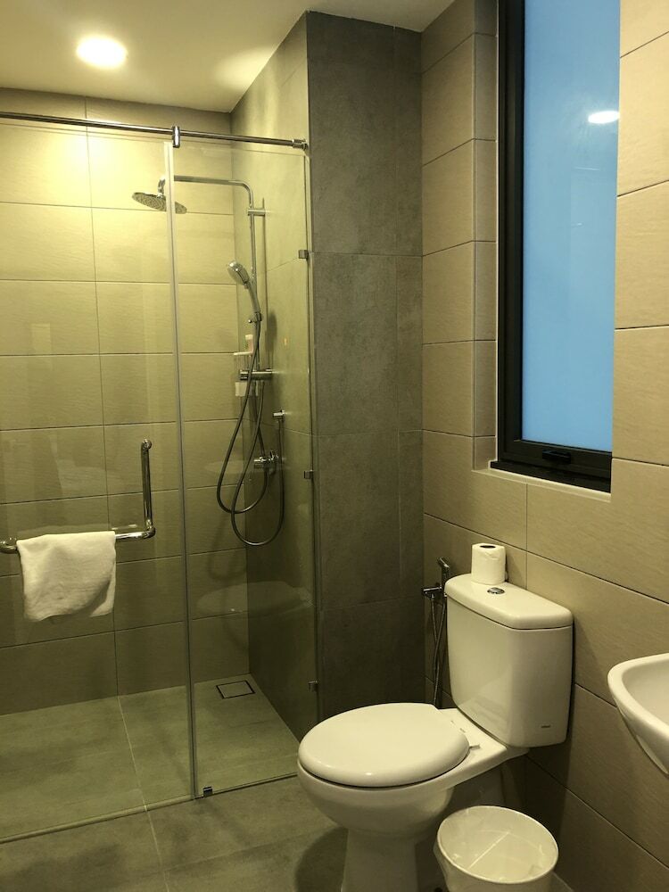 Apartamentos Alia Premier Medini By Subhome