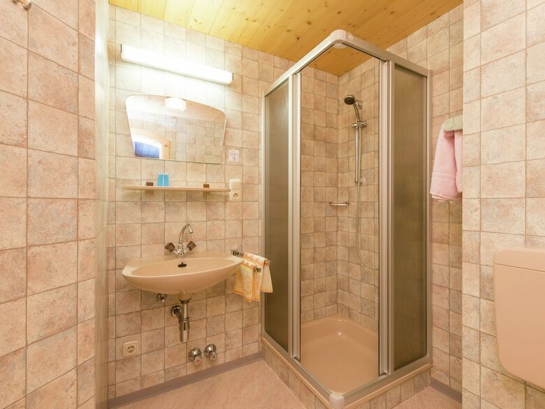 Comfortable Apartment In K�nigsleiten Near Forest
