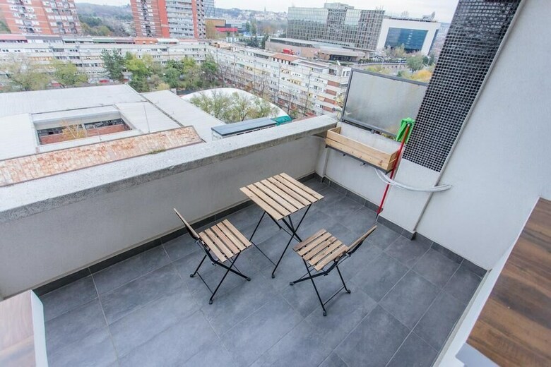 Apartamentos Love Faith Hope Arena