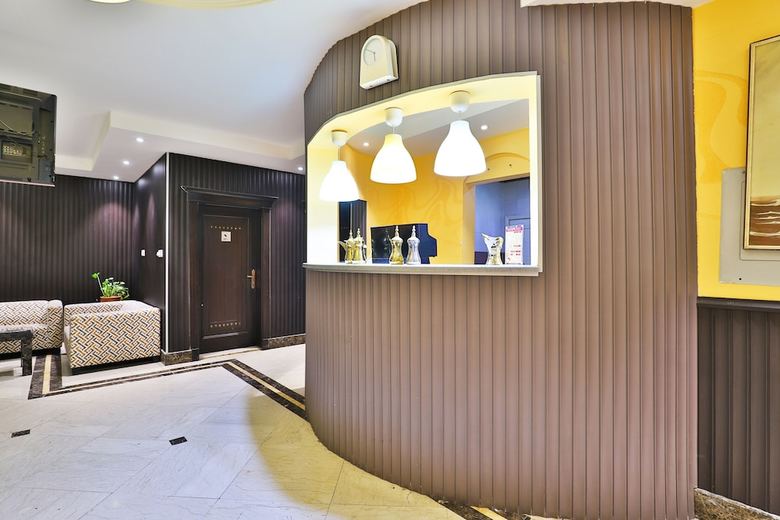 Apartamento Oyo 161 Middle East Suite