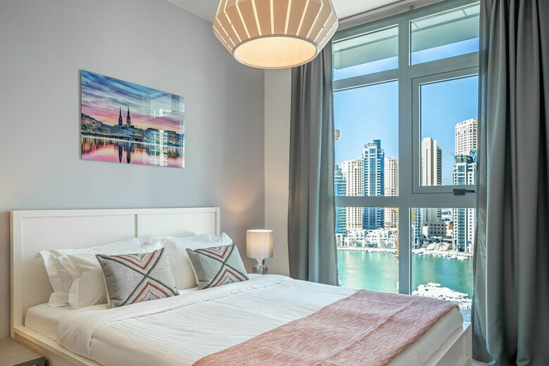 Apartamento Luton Vacation Homes Marina Residence