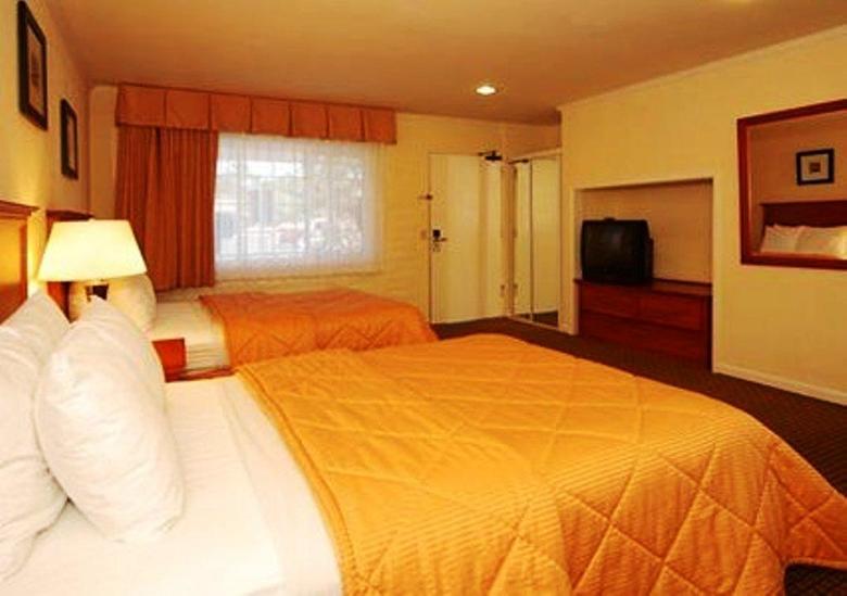 Hotel Comfort Inn Monterey By The Sea