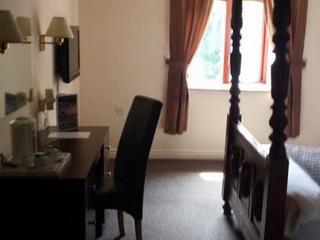 Ravensdene Lodge Hotel