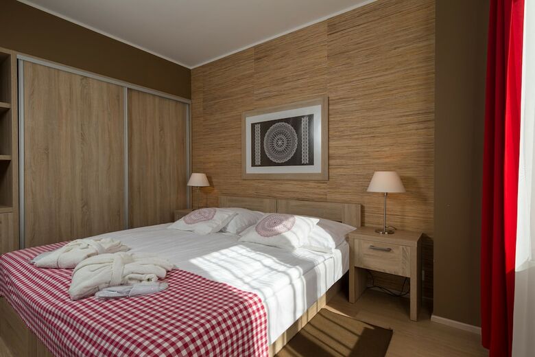 Salamandra Hotel