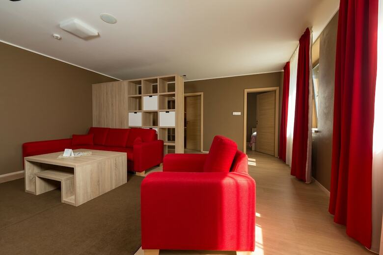 Salamandra Hotel