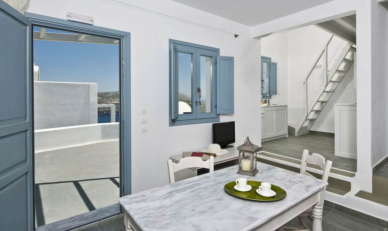 Aura Marina Apartments
