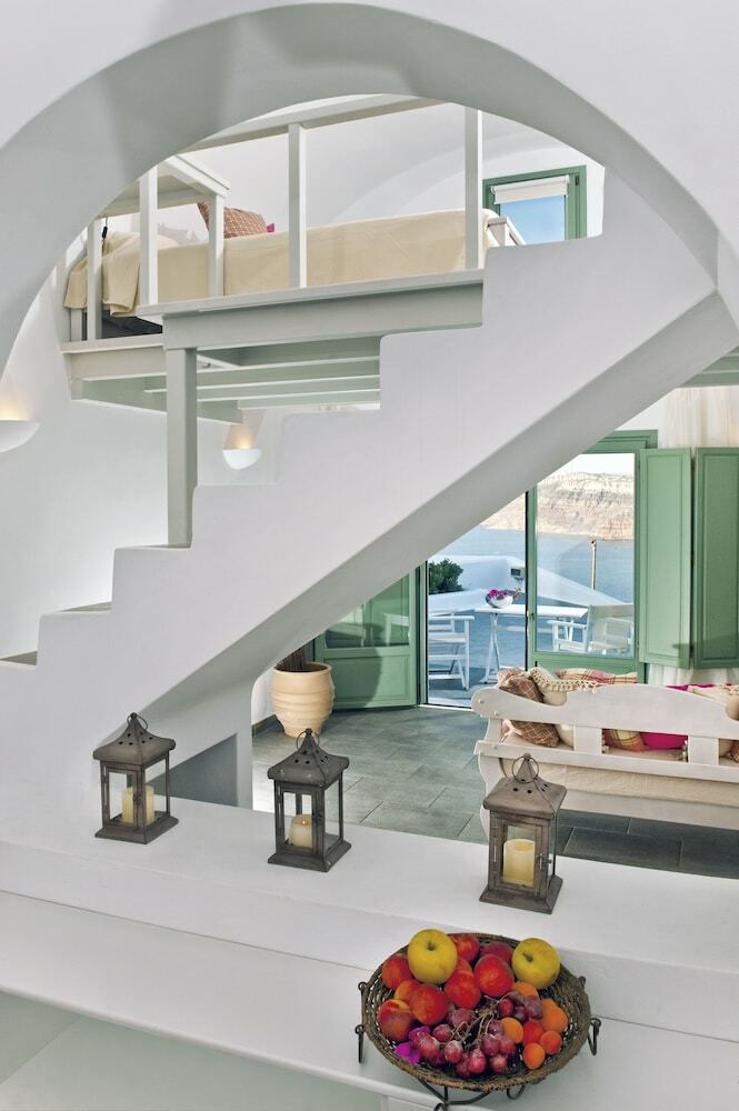 Aura Marina Apartments