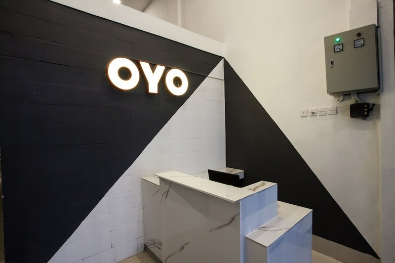 Hotel Oyo 2147 Mono Guest House
