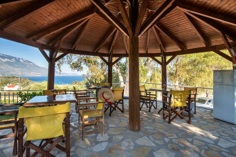 Apartamentos Zoumpouli Village