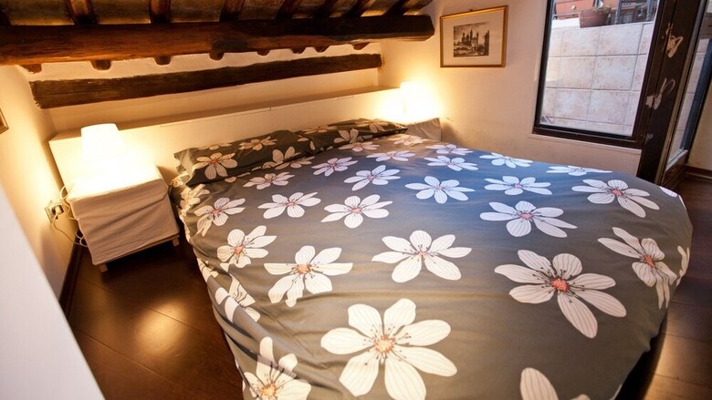 Apartamento Rental In Rome Loft Cappellari