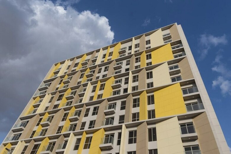Homely 1br Apartment @ Priv� Living, Arjan