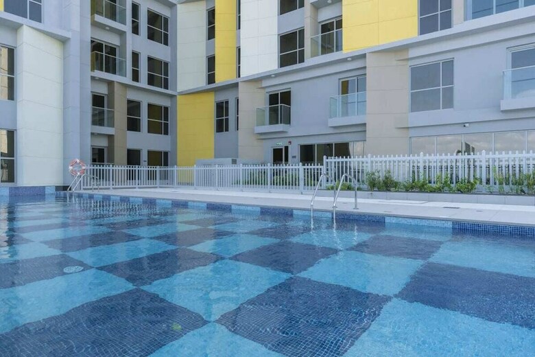 Stunning 2br Apartment @ Priv� Living, Arjan