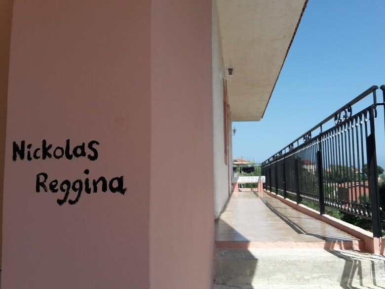Apartamentos Nickolas & Reggina