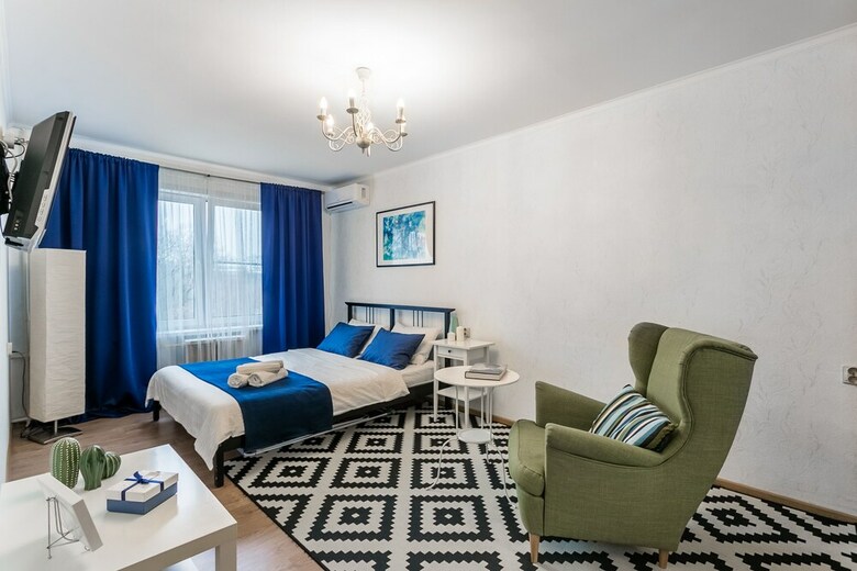 Apartment On Druzhinnikovskaya 11a