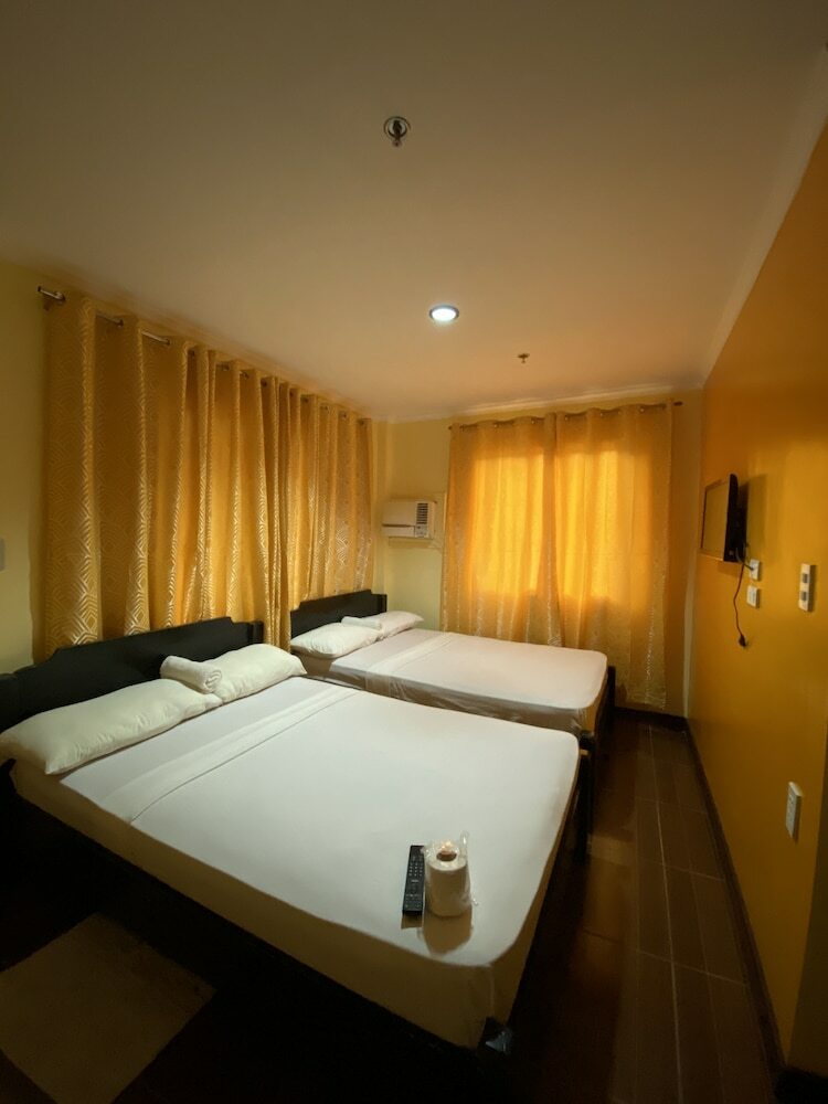 Hotel Vicente Aguirre Rooms