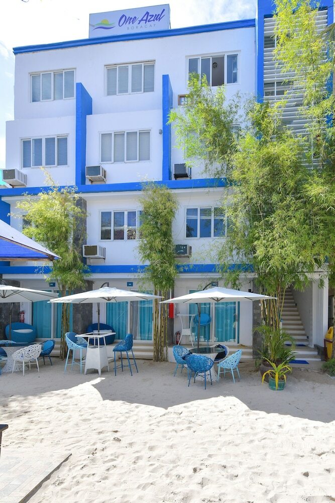 Hotel One Azul