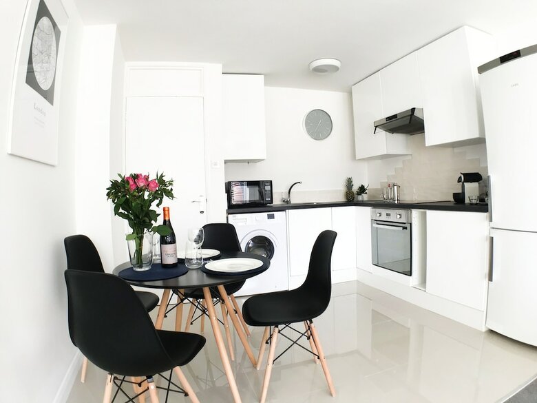 Luxury One Bedroom Apartment Aldershot