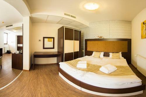 Hotel Sun