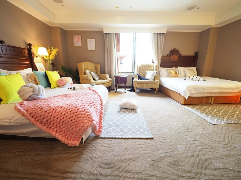 Hotel Capital Family