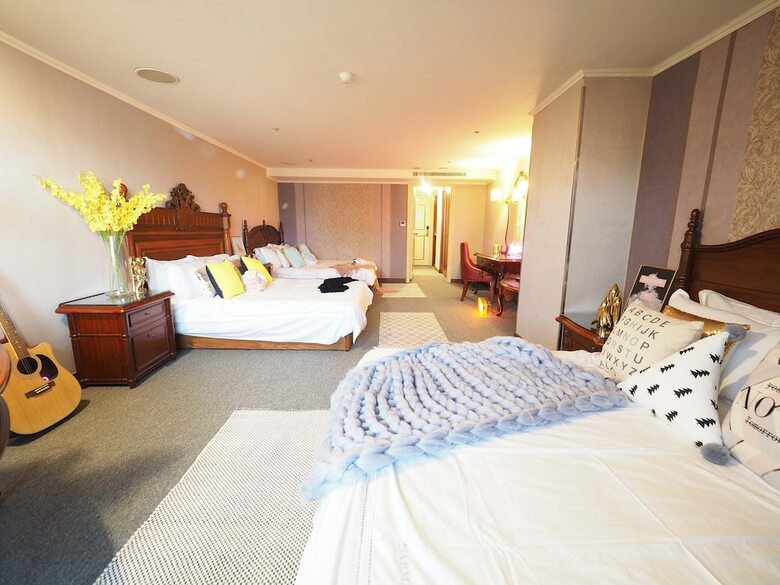 Hotel Capital Family