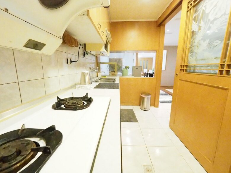 Apartamentos Next To Linjiang Night Market