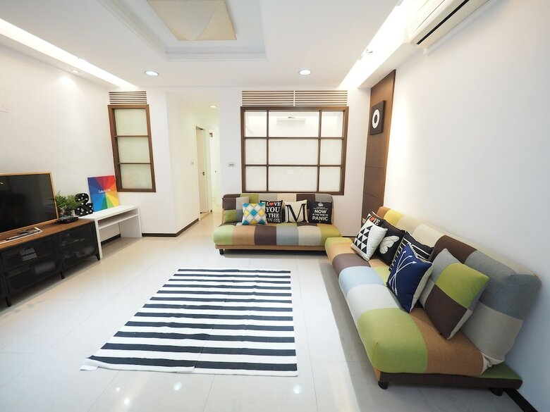 Apartamentos Next To Linjiang Night Market