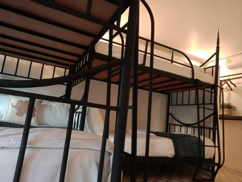 Hotel Uncle Hostel
