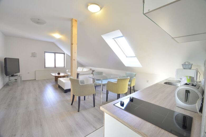 Apartments Osijek By The River