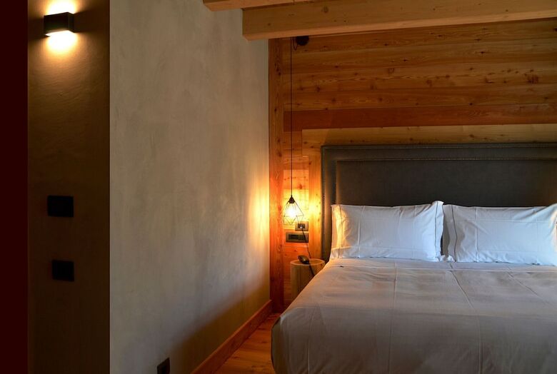 Hotel Au Charmant Petit Lac
