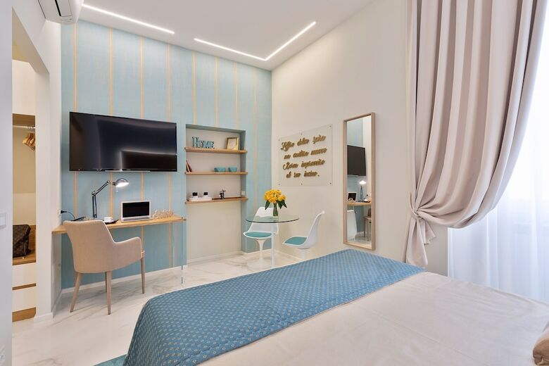 Hotel Cavour Suites Guest House