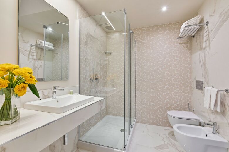 Hotel Cavour Suites Guest House