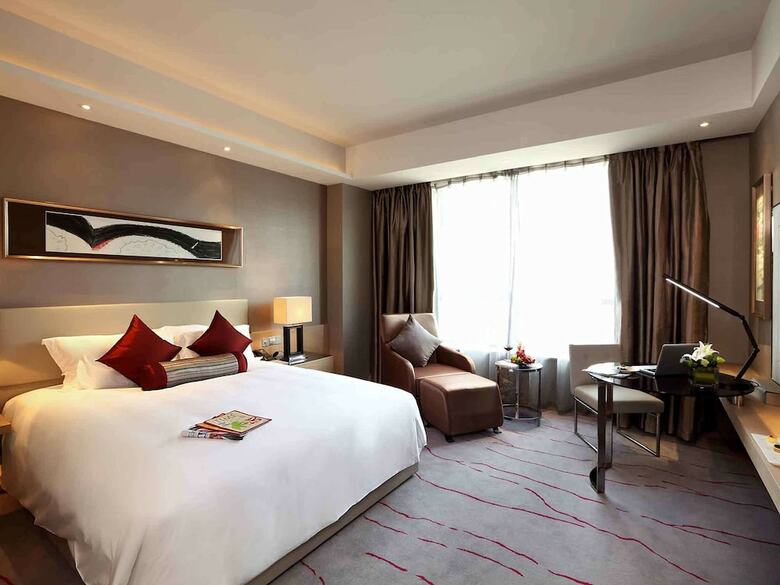 Hotel Grand Mercure Jinan Sunshine