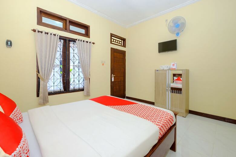 Hostal Oyo 2864 Mangsit Garden Homestay