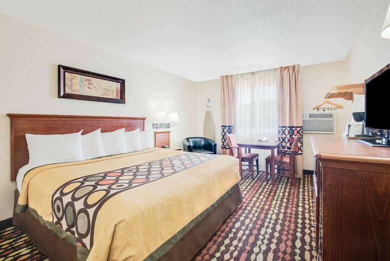 Motel Super 8 By Wyndham Grand Forks