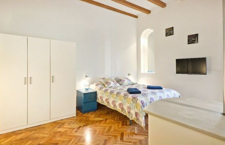 Apartamentos Suite Place Barcelona Diputaci�