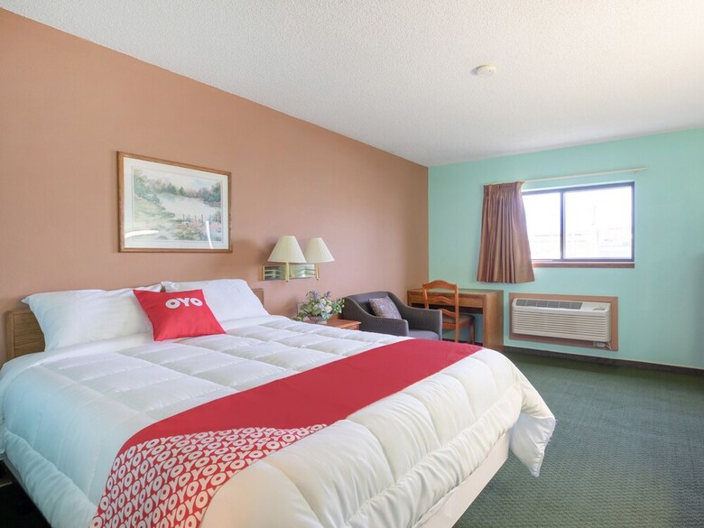 Oyo Hotel Ozark Mo Hwy 65