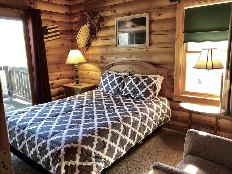 Motel Laurelwood Inn