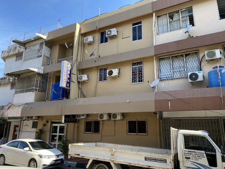 Spot On 89863 Hotel Fah Fah