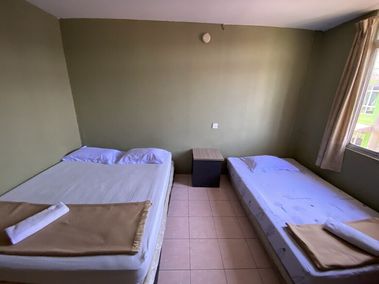 Spot On 89863 Hotel Fah Fah
