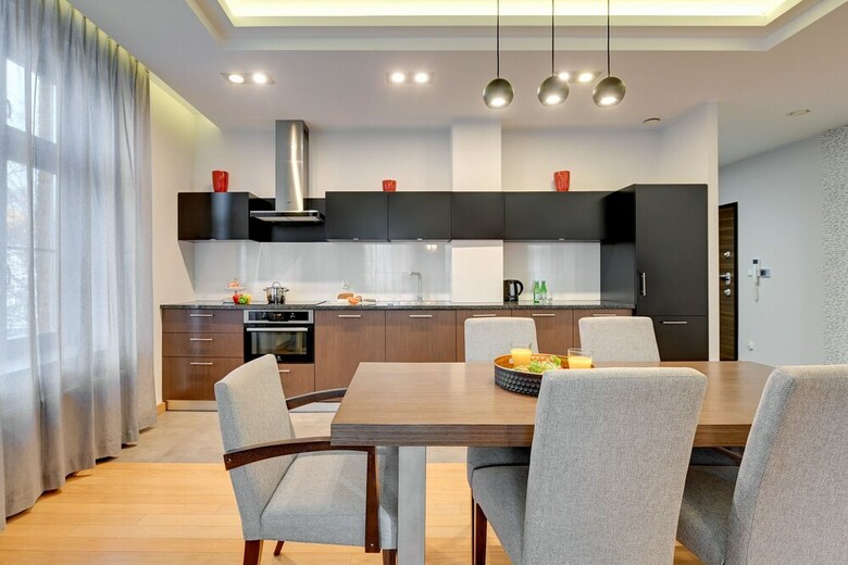 Old Town Aparthotel By Welcome Apartment
