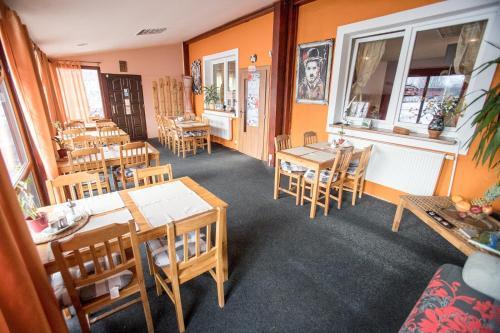 Hostal Pension Aqualand