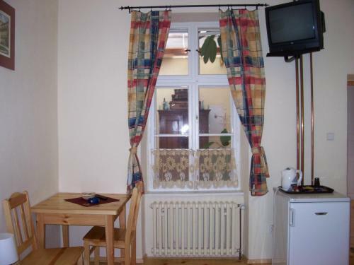 Hostal Victoria - Penzion & Restaurant